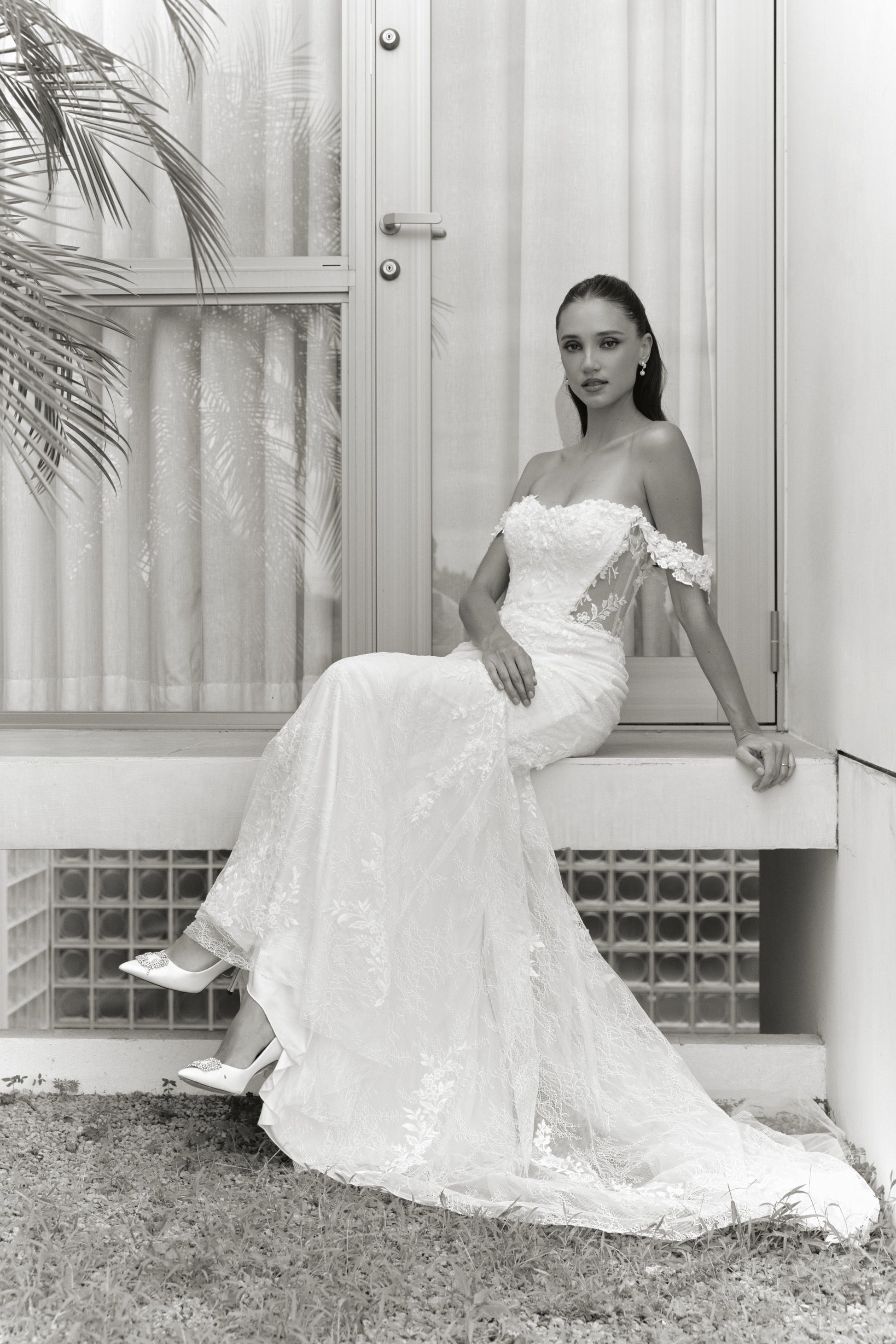 Off-the-Shoulder Lace Mermaid Wedding Gown | Briderful - side detail