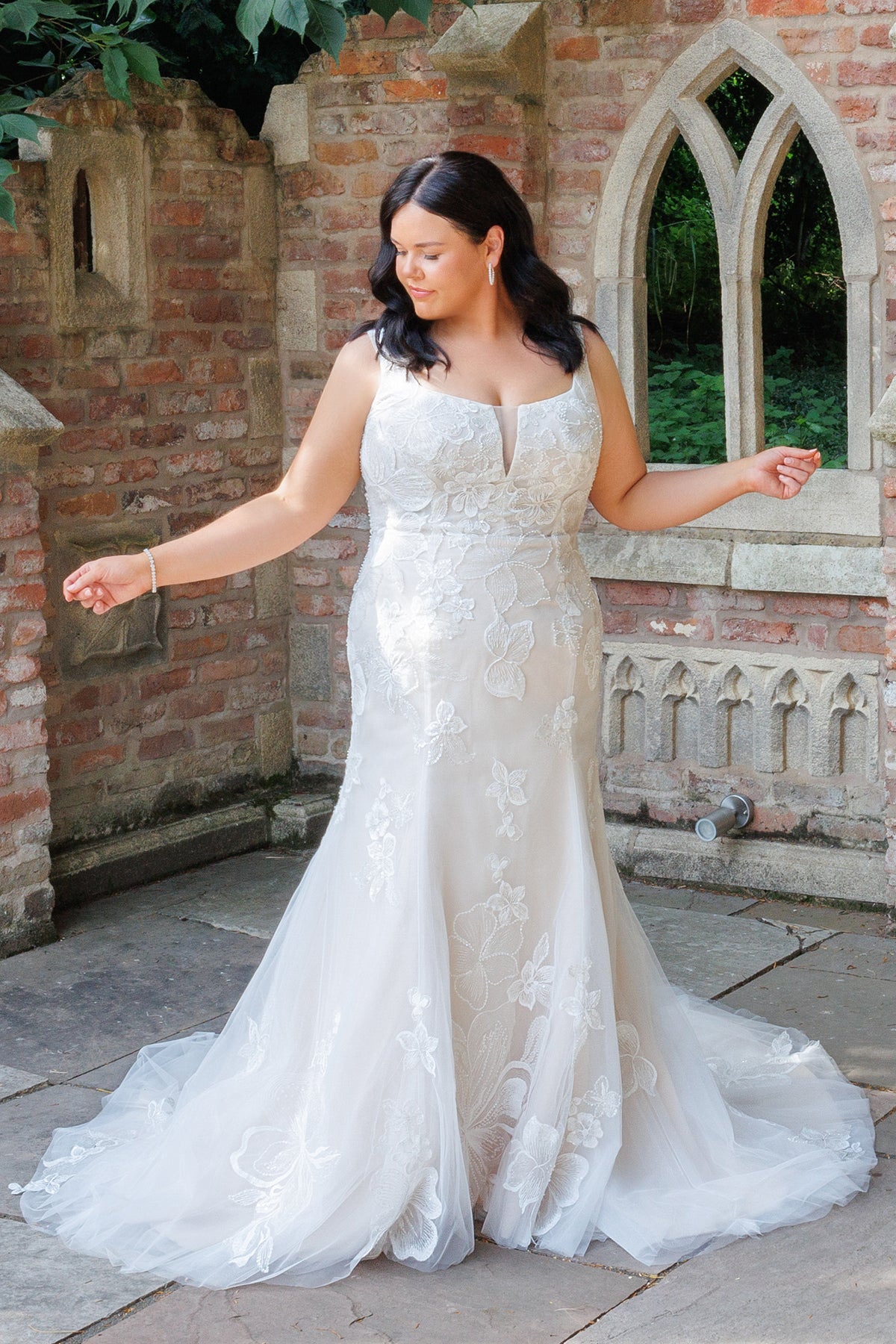 Square Neckline Lace Trumpet Wedding Gown with Tulle Skirt | Briderful