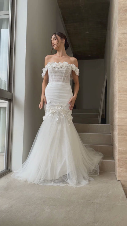BW114065 | Elegant Off-the-Shoulder Mermaid Wedding Gown